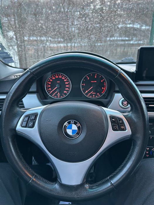 Волан за бмв е90/91