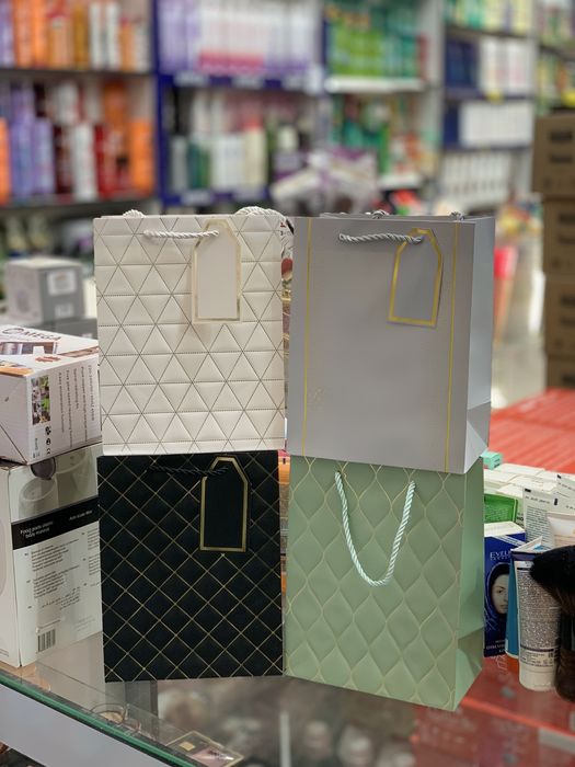 Sovga uchun paketlar пакет подарочний