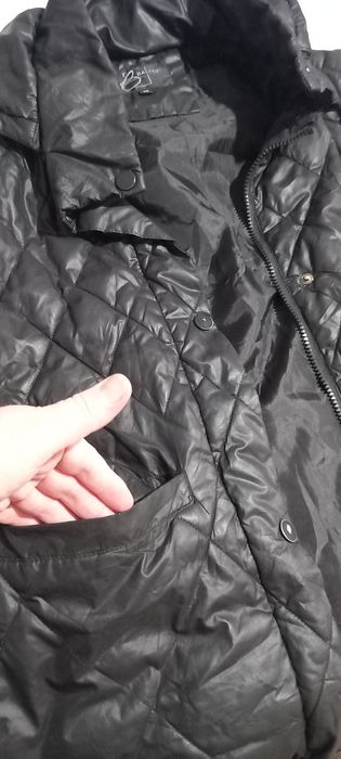 Куртка женская продам