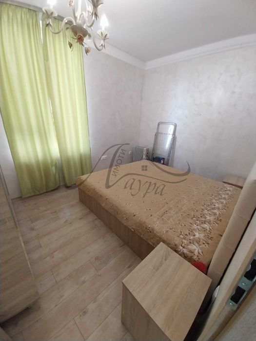 Дава се под наем Тристаен апартамент в Шумен, Пазара - 70 кв.м за 306 € - Снимка #8
