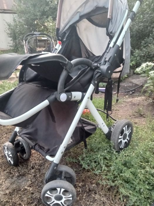 Продам коляску б/у