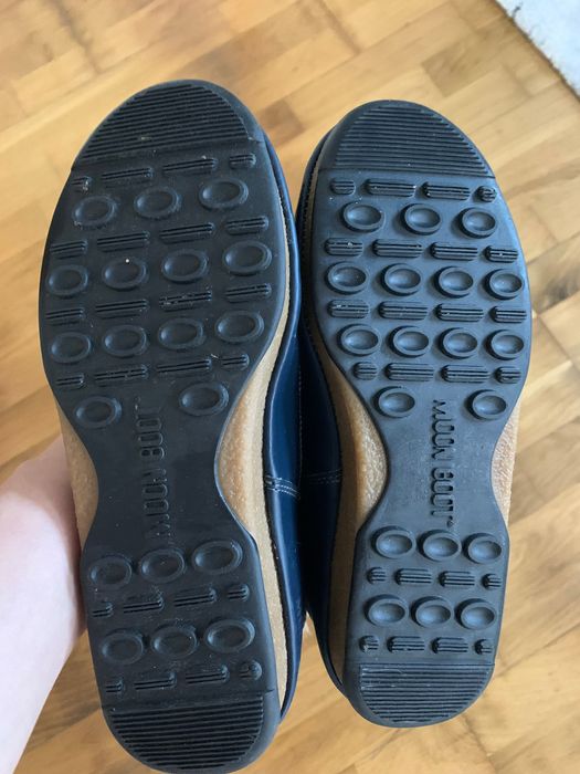 Moon boot mărimea 39