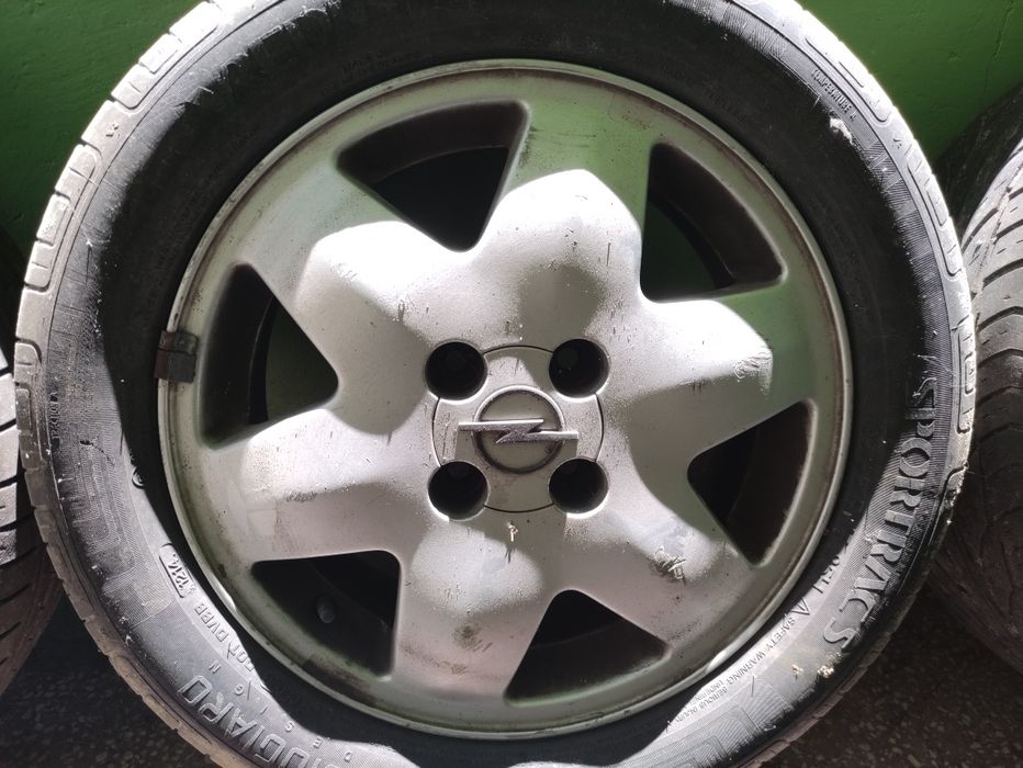 Джанти Опел Астра и гуми 225/55 R18