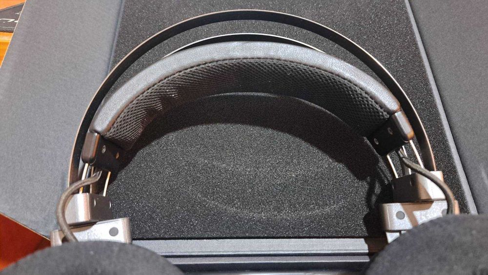 Геймърски слушалки Razer Nari Ultimate