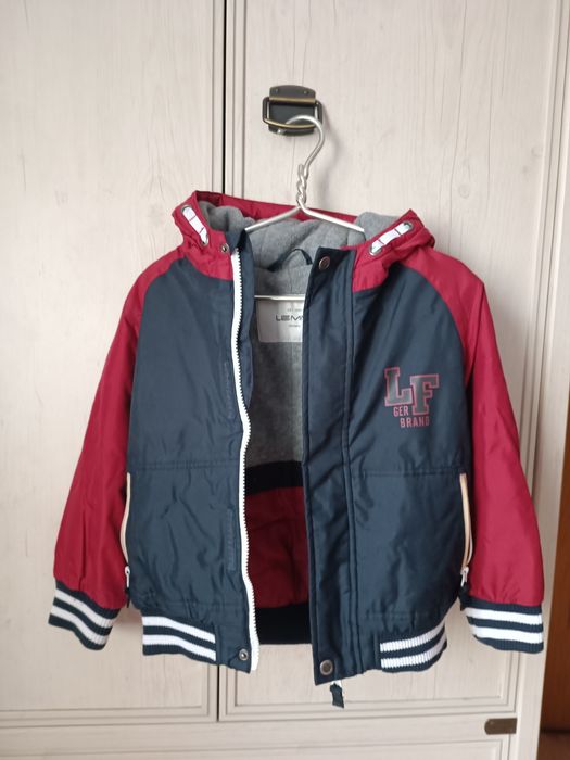 Куртки на мальчика