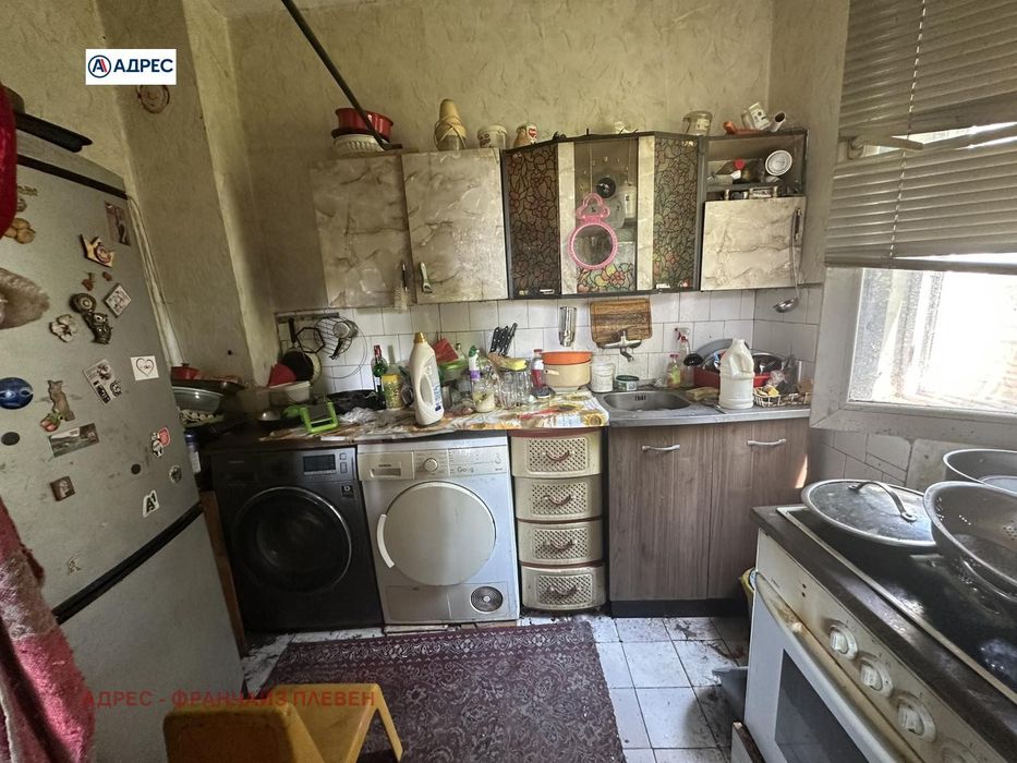 Къща в Плевен, област-гр.Левски площ 120 цена 100000