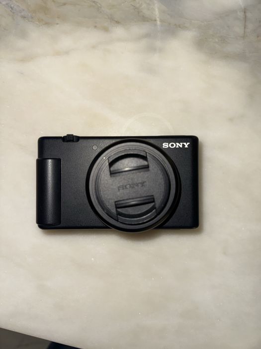 Camera digitala Sony ZV 1F