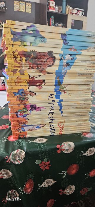 Книжки DISNEY  продавам