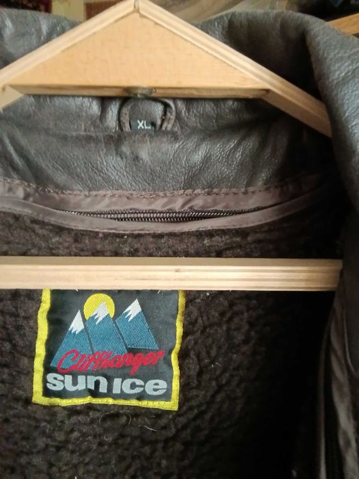 Пальто из натуральной кожи