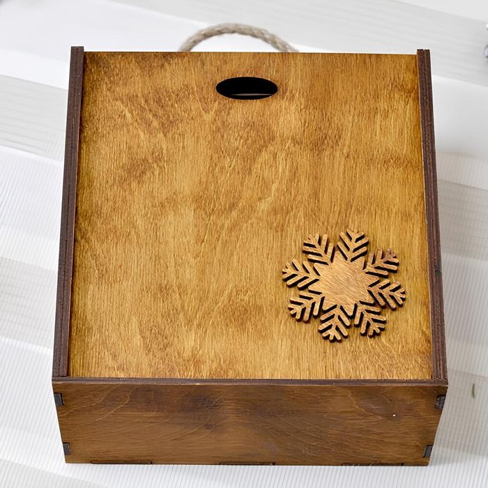 Подарочные деревянные коробки