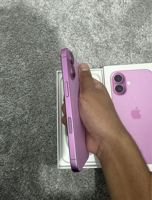 Iphone 16 pink 128 gb