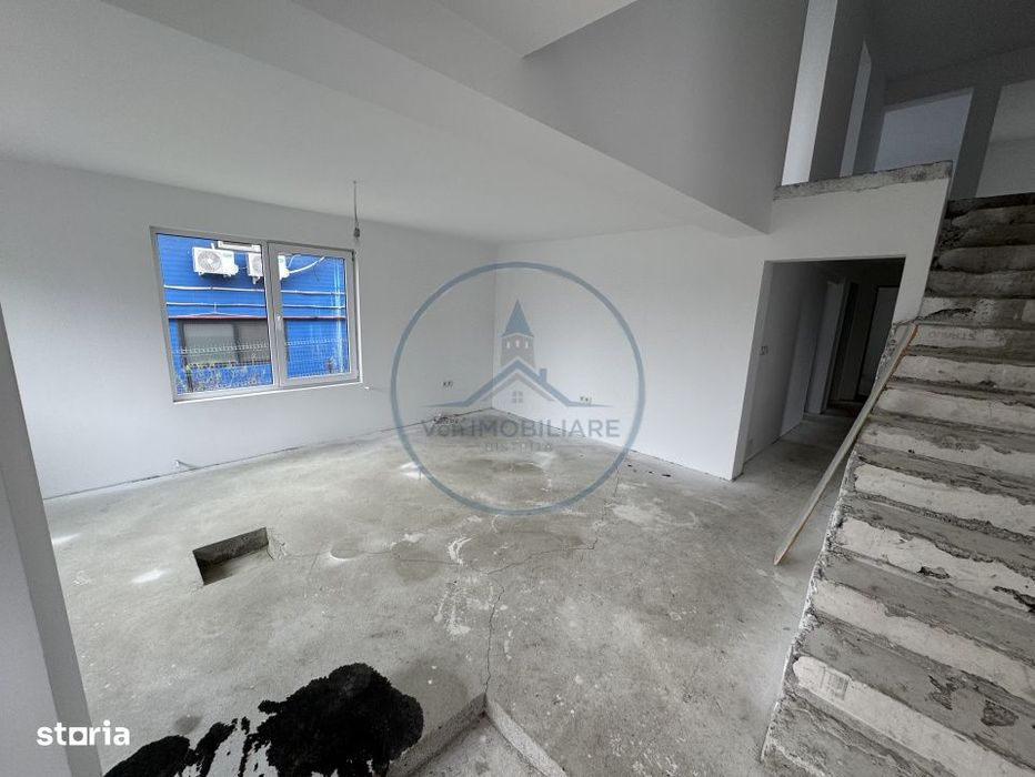 Casa de vanzare- zona Subcetate/ Industriala 1500 teren