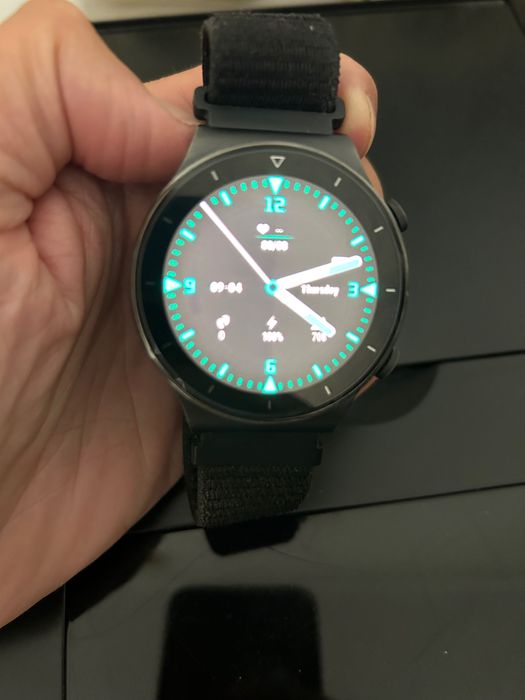 Продава се Часовник HUAWEI !