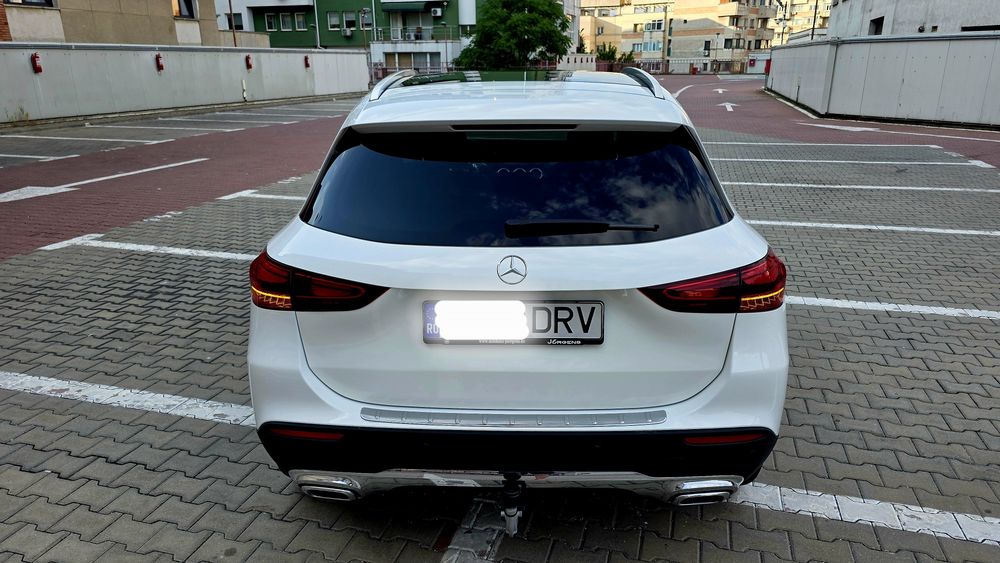 MERCEDES-BENZ GLA 2024 — imagine 13