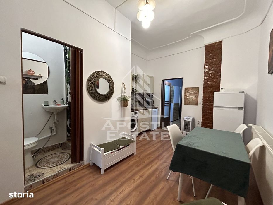 Apartament renovat, etaj intermediar, cladire reabilitata Ultracentral — fotografia 3