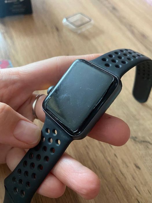 Продам Apple Watch 3 nike