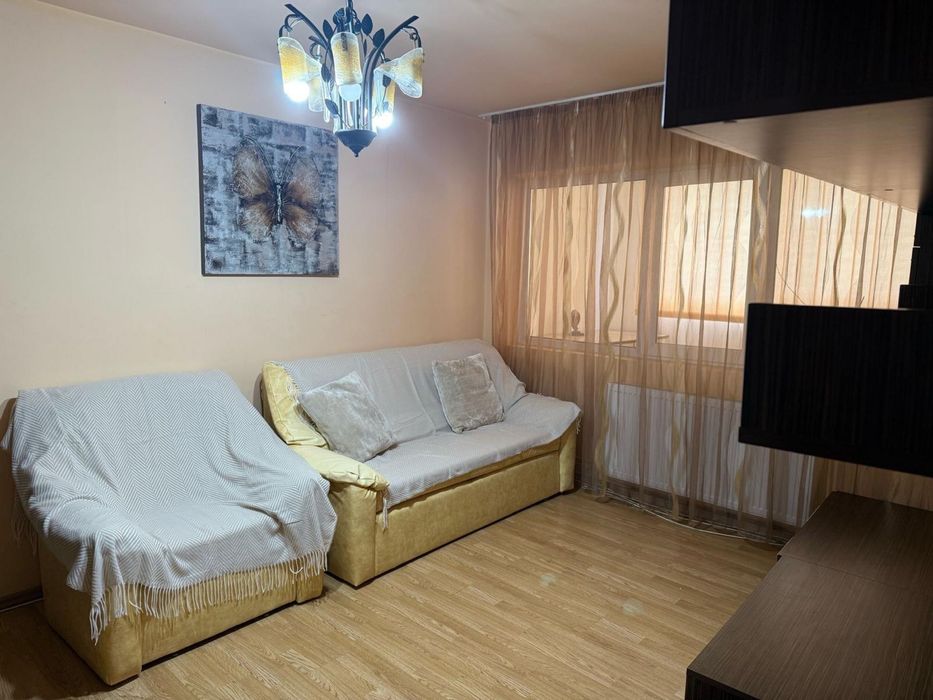 Proprietar, închiriez ap 2 cam Micro 6