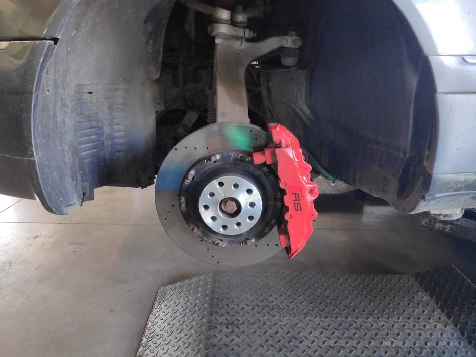 AUDI  А8 D2 4.2 На части