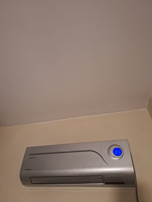 Керамична печка за стена First Austria FA-5571