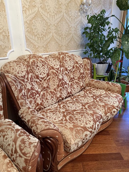 Диваны с креслом