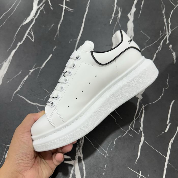 Adidasi Alexander McQueen Calitate Premium