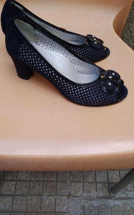 Пролетни обувки, сандали