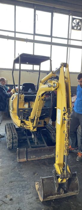 Miniexcavator komatsu 1.5 t