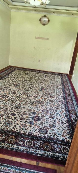 Коракамишда 3 хонали уй ижарага берилади