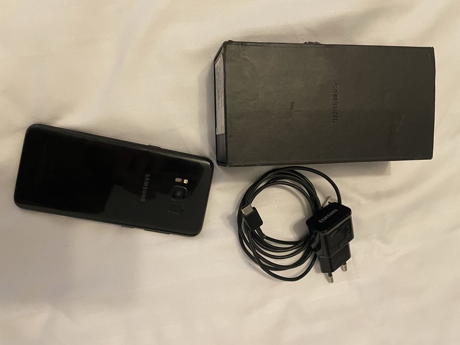 Vând samsung s8 fulbox