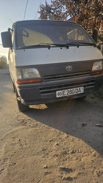 Toyota  tez sotiladi