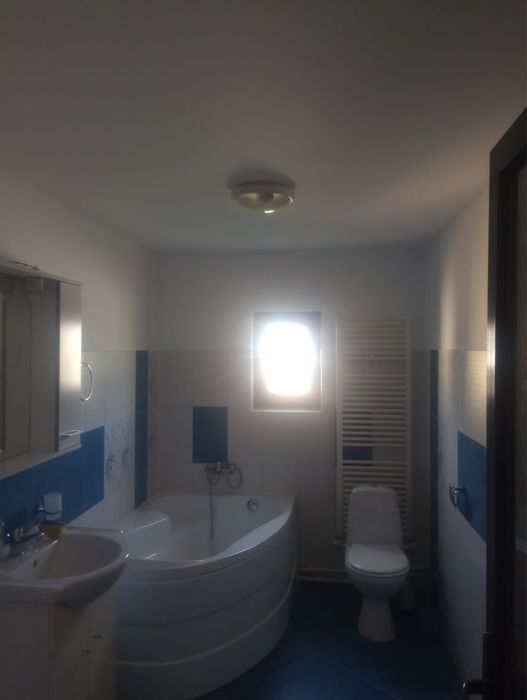 Casa cu teren 1000mp, proaspta renovata, Letcani, Iasi