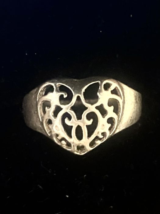 Сребърен дамски пръстен