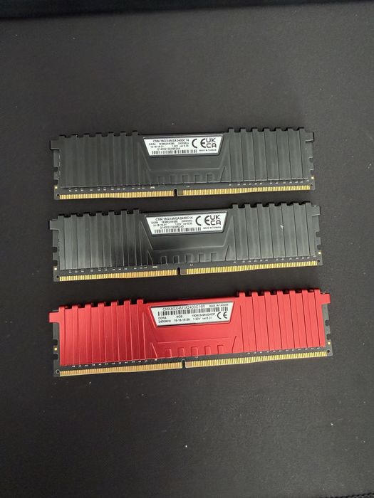 24GB RAM ddr4, vand sau schimb