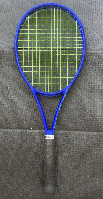 Wilson Ultra Pro 99/ 305gr/ maner/grip 3