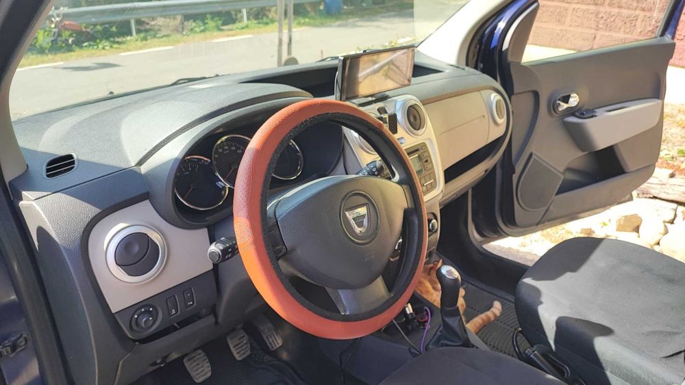 Mașină de familie și ajutor de nădejde la transport Dokkerul nostru își caută un nou proprietar!