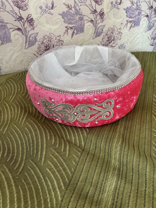 Продам коржыны в идеальном состоянии