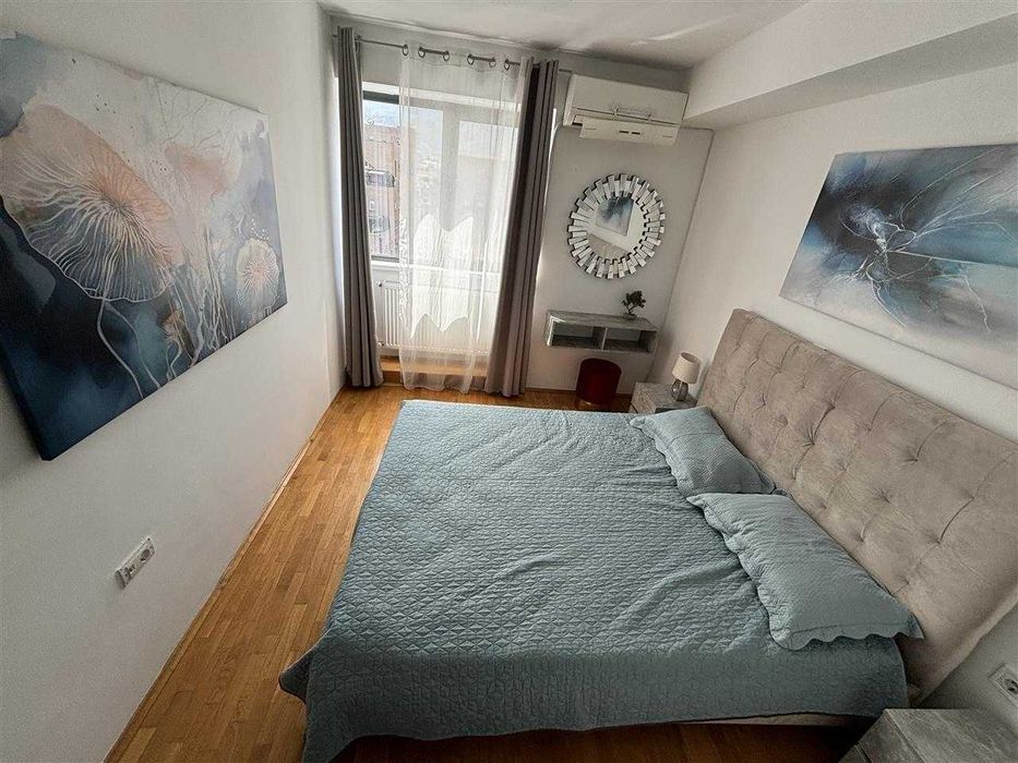 Дава се под наем Тристаен апартамент в Бургас, Славейков - 80 кв.м за 300.9 € - Снимка #2