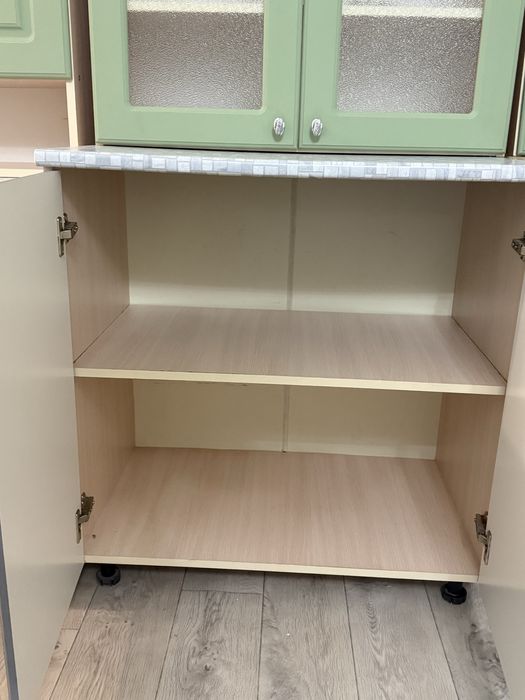 Кухонный гарнитура