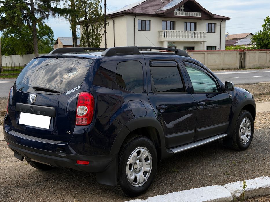 DACIA Duster 2011 — imagine 4