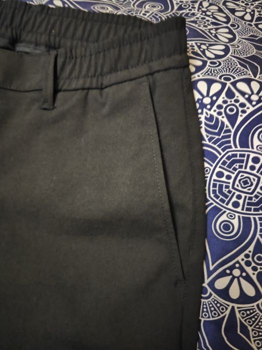 Черен нов мъжки панталон Zara,размер L