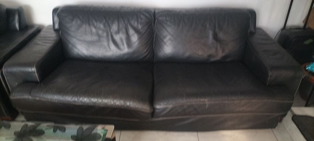 Canapele de vânzare