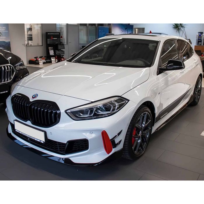 Пълен тунинг бодикит M Performance за BMW 1 (F40) Черен лак