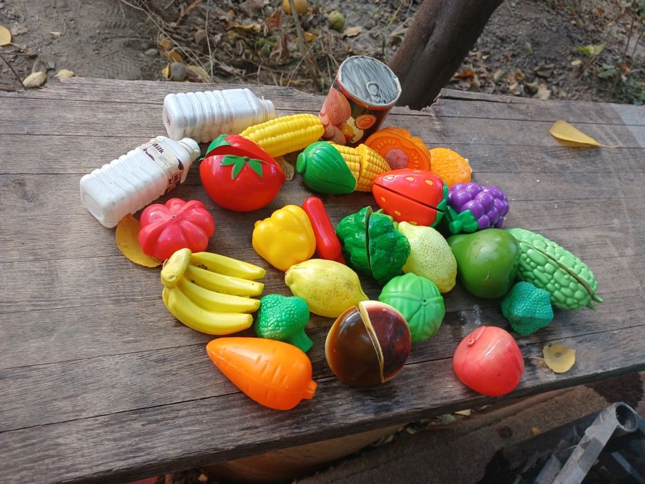 Кухня детская с посудой