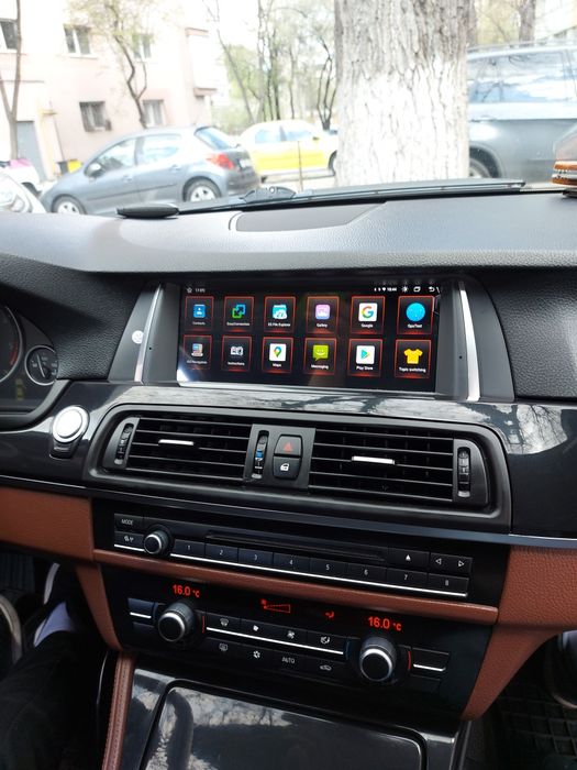 Navigatie Android Carplay BMW F10 seria 5 Waze YouTube