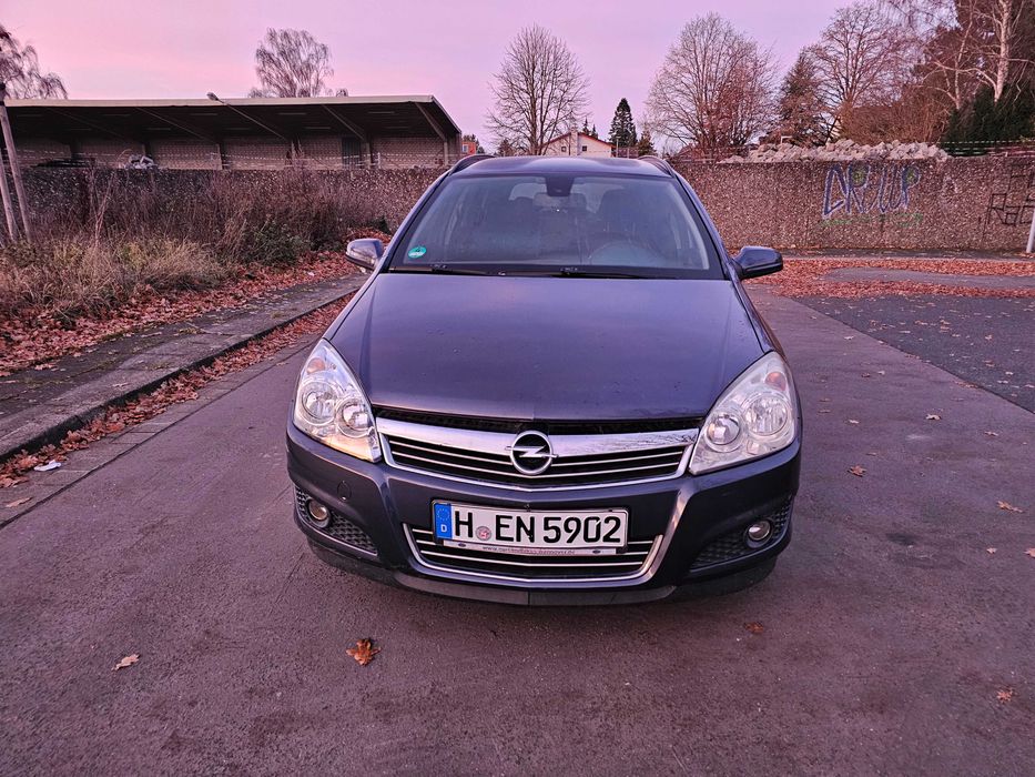 Опел Астра 1.4 климатик