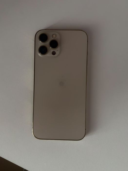 Продаю айфон 12 pro max