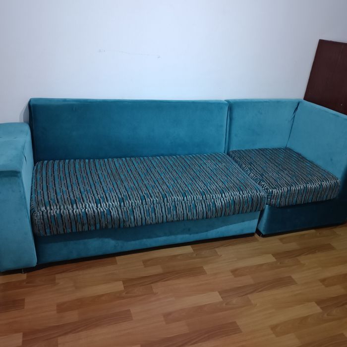 2 дивана , разборные