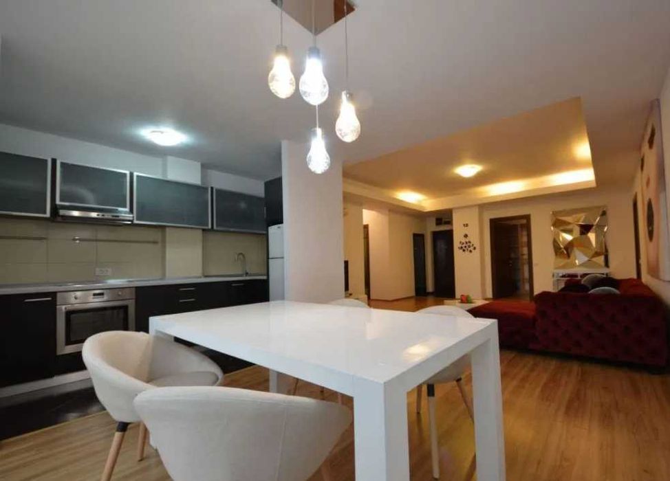 Дава се под наем Тристаен апартамент в Пловдив, Мараша - 76 кв.м за 408 € - Снимка #1