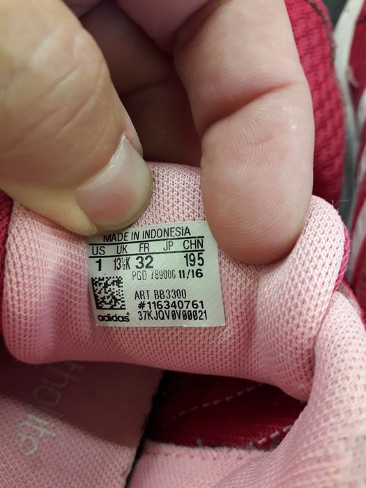 Vand adidasi originali adidas 32