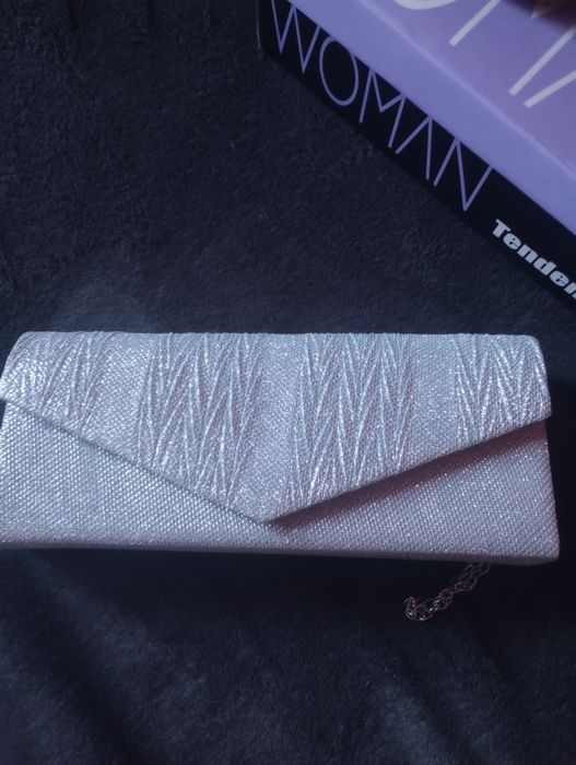 Сребърни обувки 40 номер и чанта